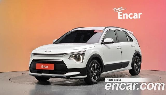 Kia Niro — фото 1