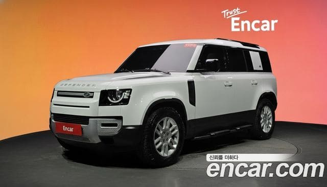 Land Rover Defender — фото 1