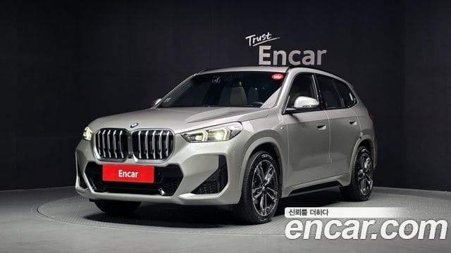 BMW X1 — фото 1