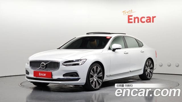 Volvo S90 — фото 1