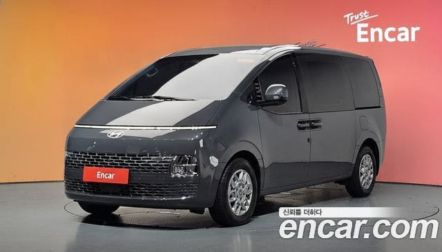 Hyundai Staria — фото 1