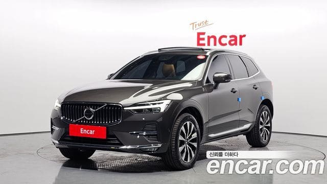Volvo XC60 — фото 1