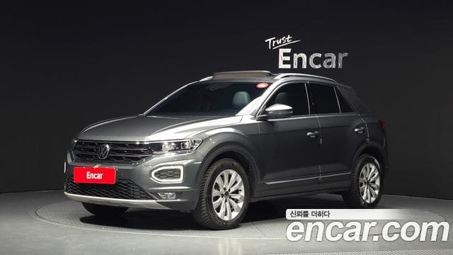 Volkswagen T-Roc — фото 1