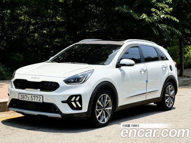 Kia Niro — фото 1