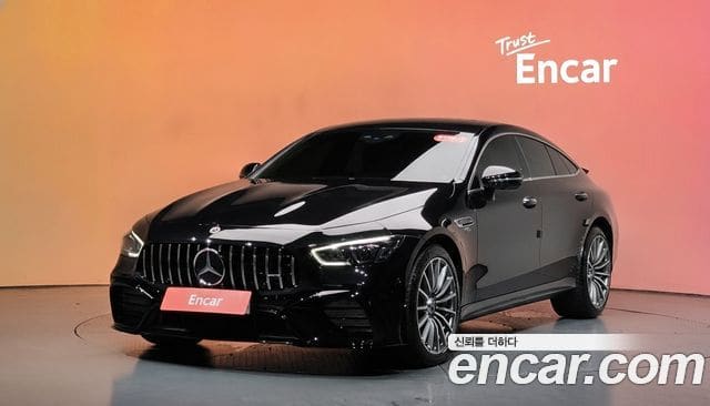 Mercedes-Benz AMG GT — фото 1
