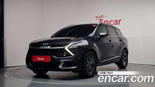 Kia Sportage — фото 1