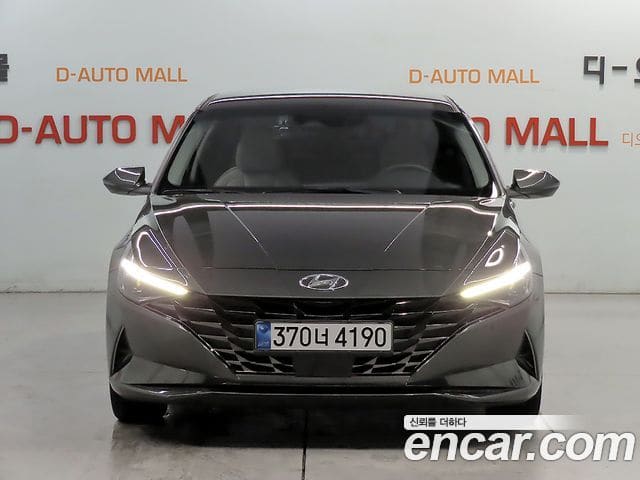Hyundai Avante — фото 1