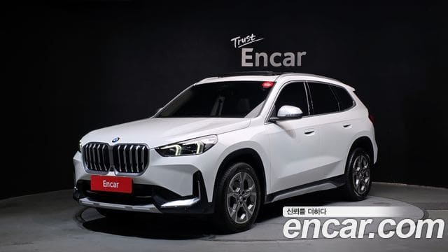 BMW X1 — фото 1