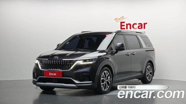 Kia Carnival — фото 1