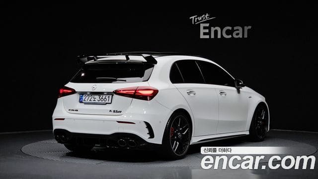 Mercedes-Benz A-Class — фото 1