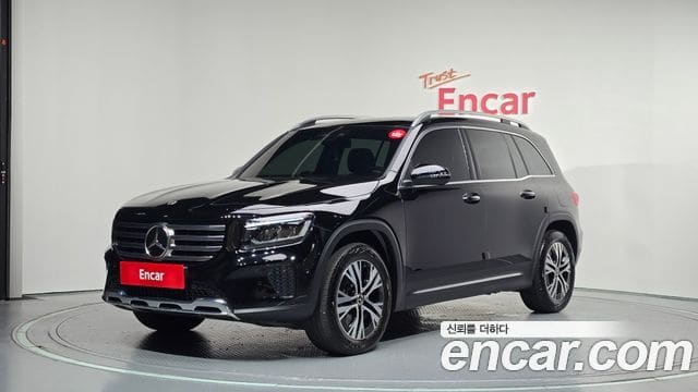 Mercedes-Benz GLB-Class — фото 1