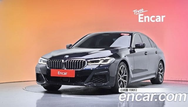 BMW 5 Series — фото 1