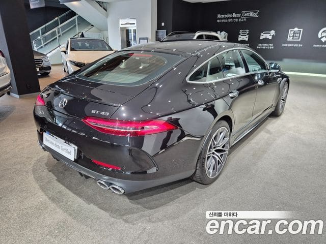 Mercedes-Benz AMG GT — фото 1