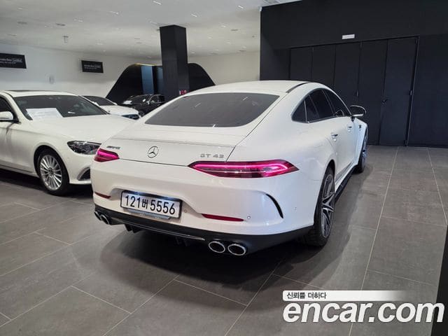 Mercedes-Benz AMG GT — фото 1