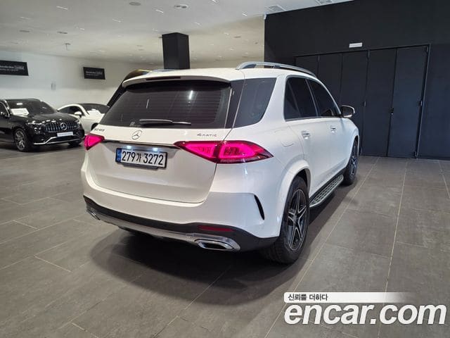 Mercedes-Benz GLE-Class — фото 1