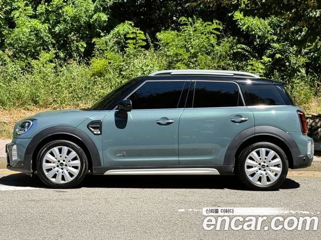Mini Cooper D Countryman — фото 1