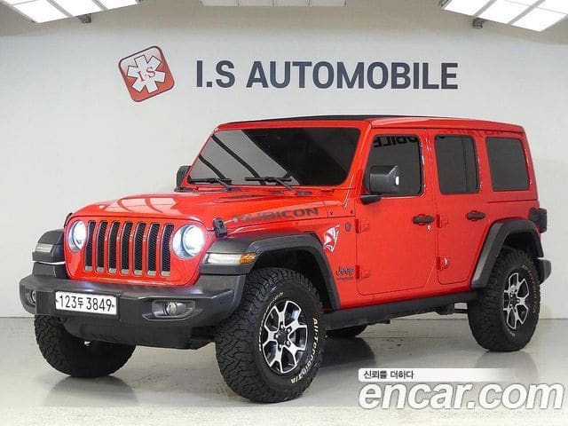 Jeep Wrangler — фото 1
