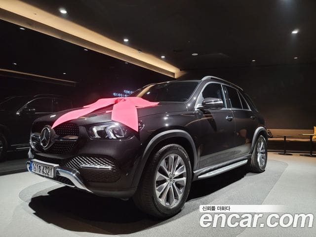 Mercedes-Benz GLE-Class — фото 1