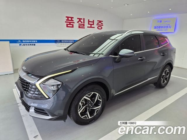 Kia Sportage — фото 1