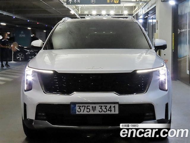 Kia Sorento — фото 1