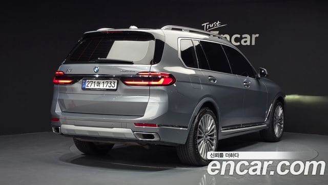 BMW X7 — фото 1