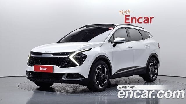 Kia Sportage — фото 1