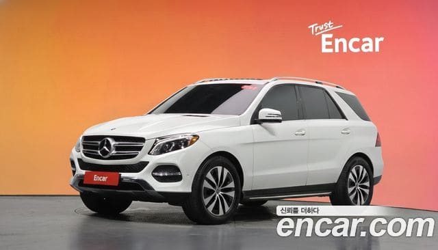 Mercedes-Benz GLE-Class — фото 1