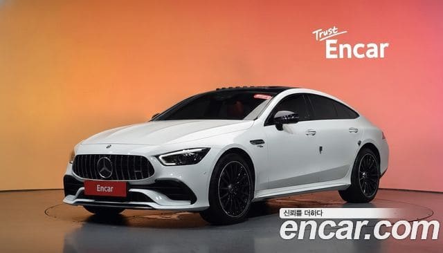 Mercedes-Benz AMG GT — фото 1