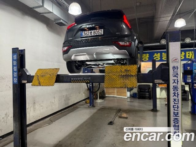 Kia Niro — фото 1