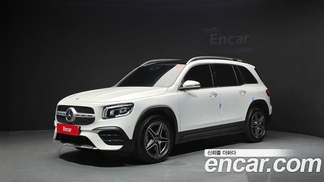 Mercedes-Benz GLB-Class — фото 1