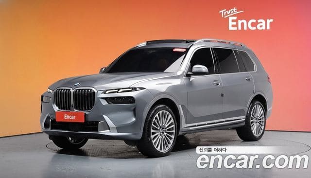BMW X7 — фото 1