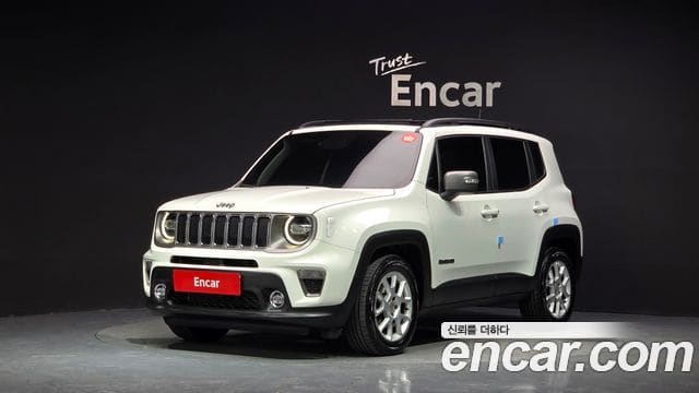 Jeep Renegade — фото 1