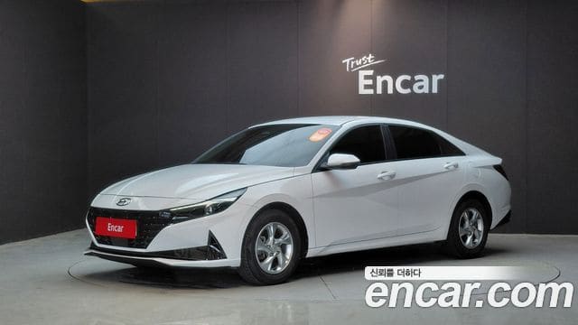 Hyundai Avante — фото 1