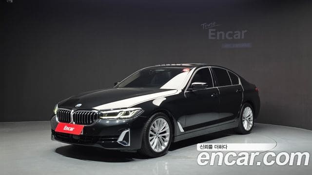BMW 5 Series — фото 1