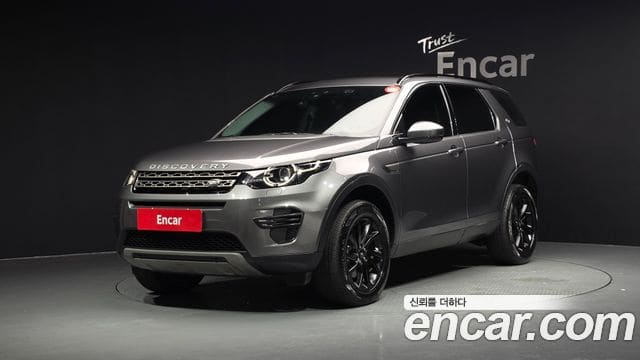 Land Rover Discovery Sport — фото 1