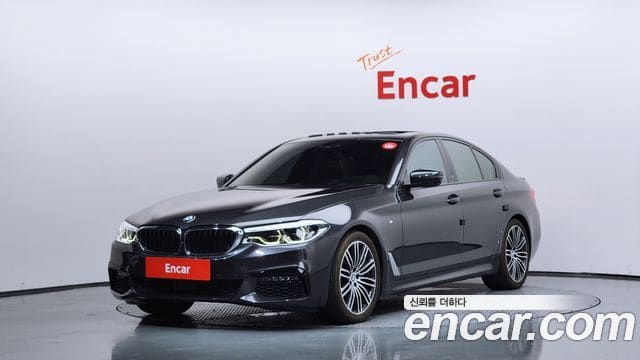 BMW 5 Series — фото 1