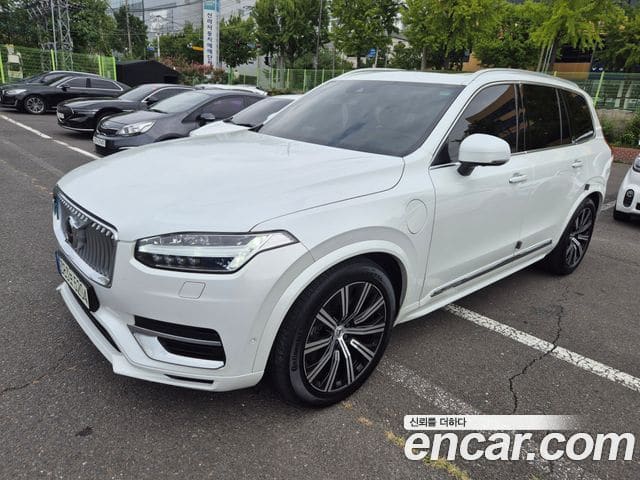 Volvo XC90 — фото 1