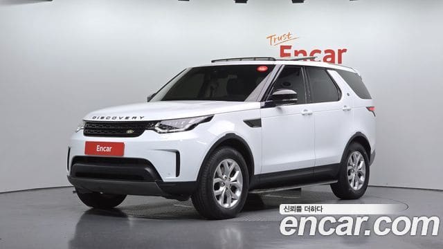 Land Rover Discovery 5 — фото 1