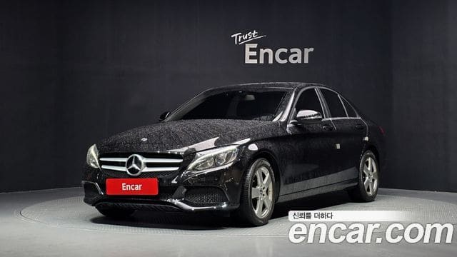 Mercedes-Benz C-Class — фото 1
