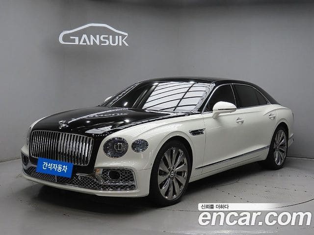 Bentley Flying Spur — фото 1