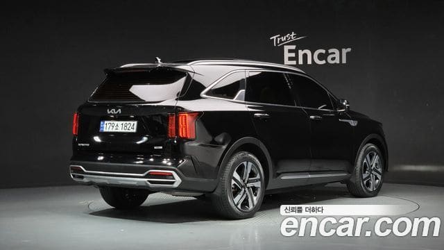 Kia Sorento — фото 1