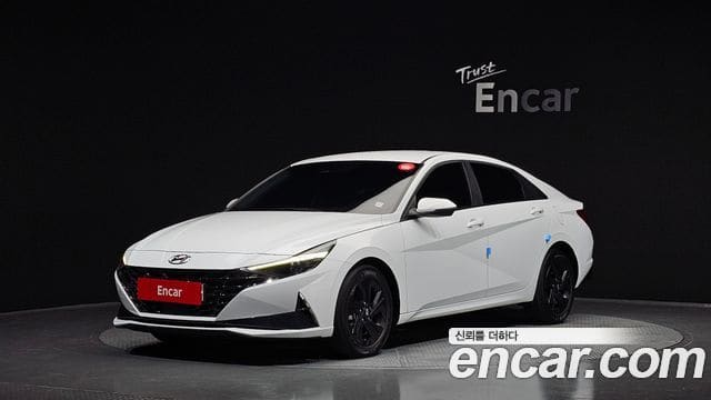 Hyundai Avante — фото 1