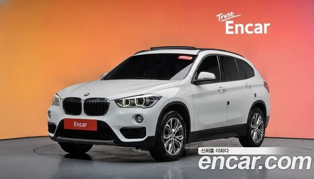 BMW X1 — фото 1