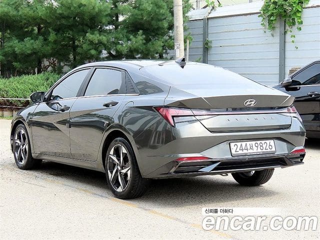 Hyundai Avante — фото 1
