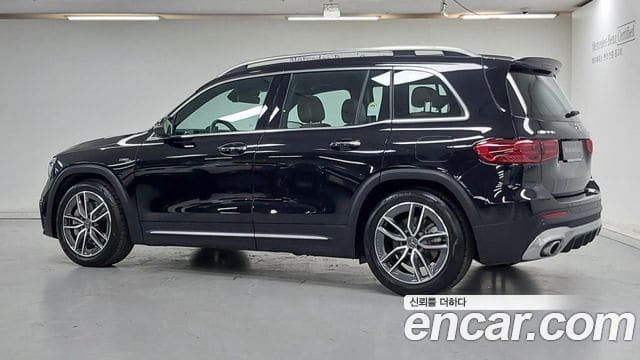 Mercedes-Benz GLB-Class — фото 1