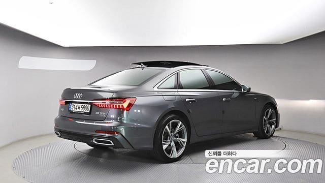 Audi A6 — фото 1