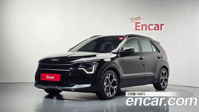 Kia Niro — фото 1