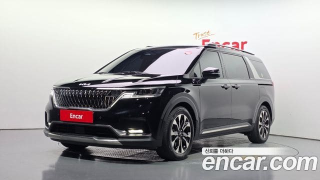 Kia Carnival — фото 1