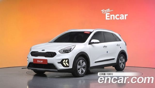 Kia Niro — фото 1