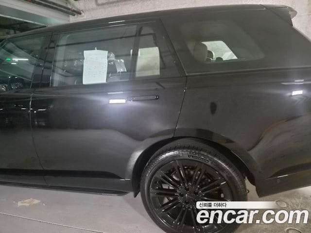 Land Rover Range Rover — фото 1